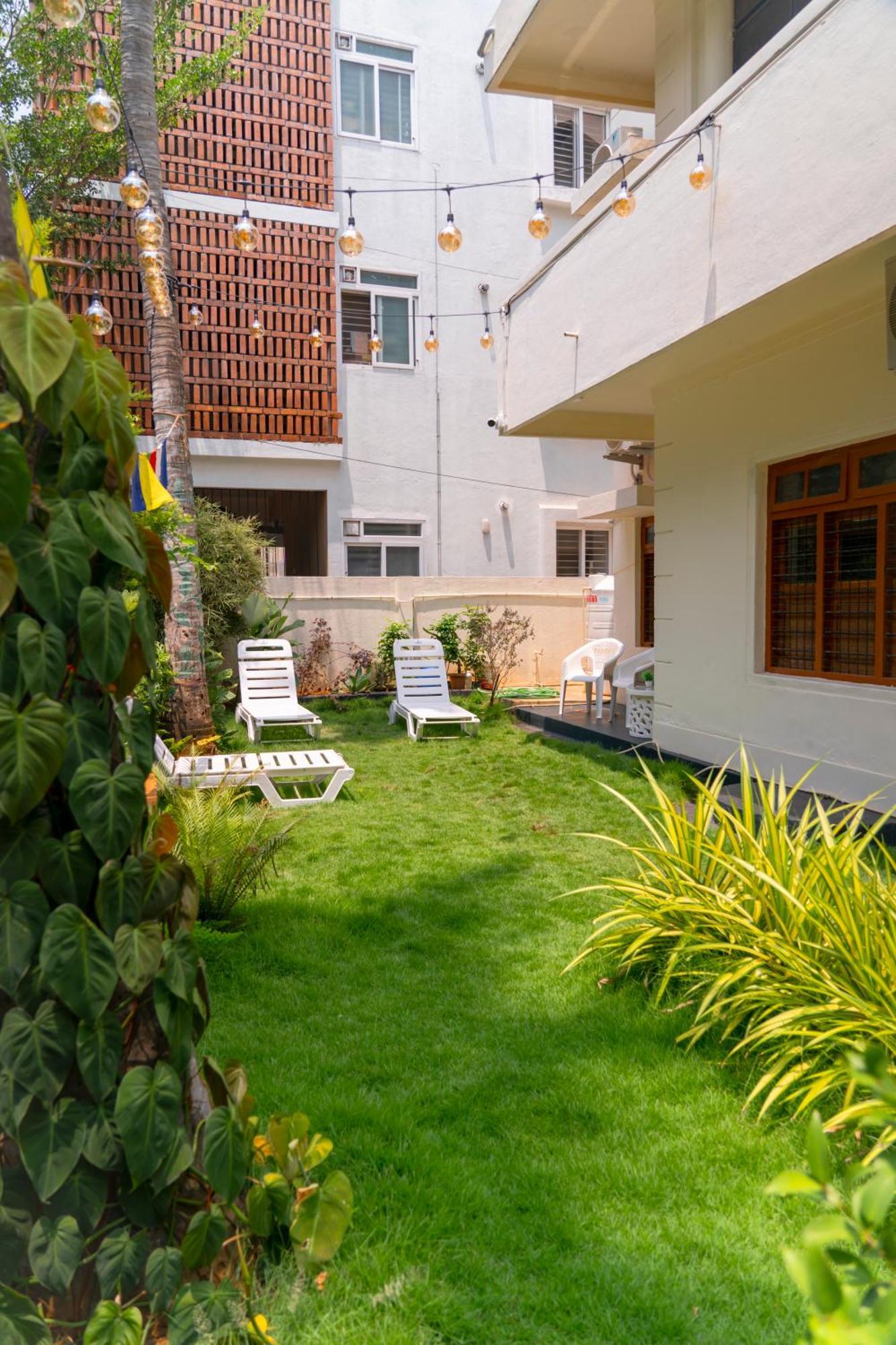 A Pousada Leo Vishroam Maiçor Exterior foto